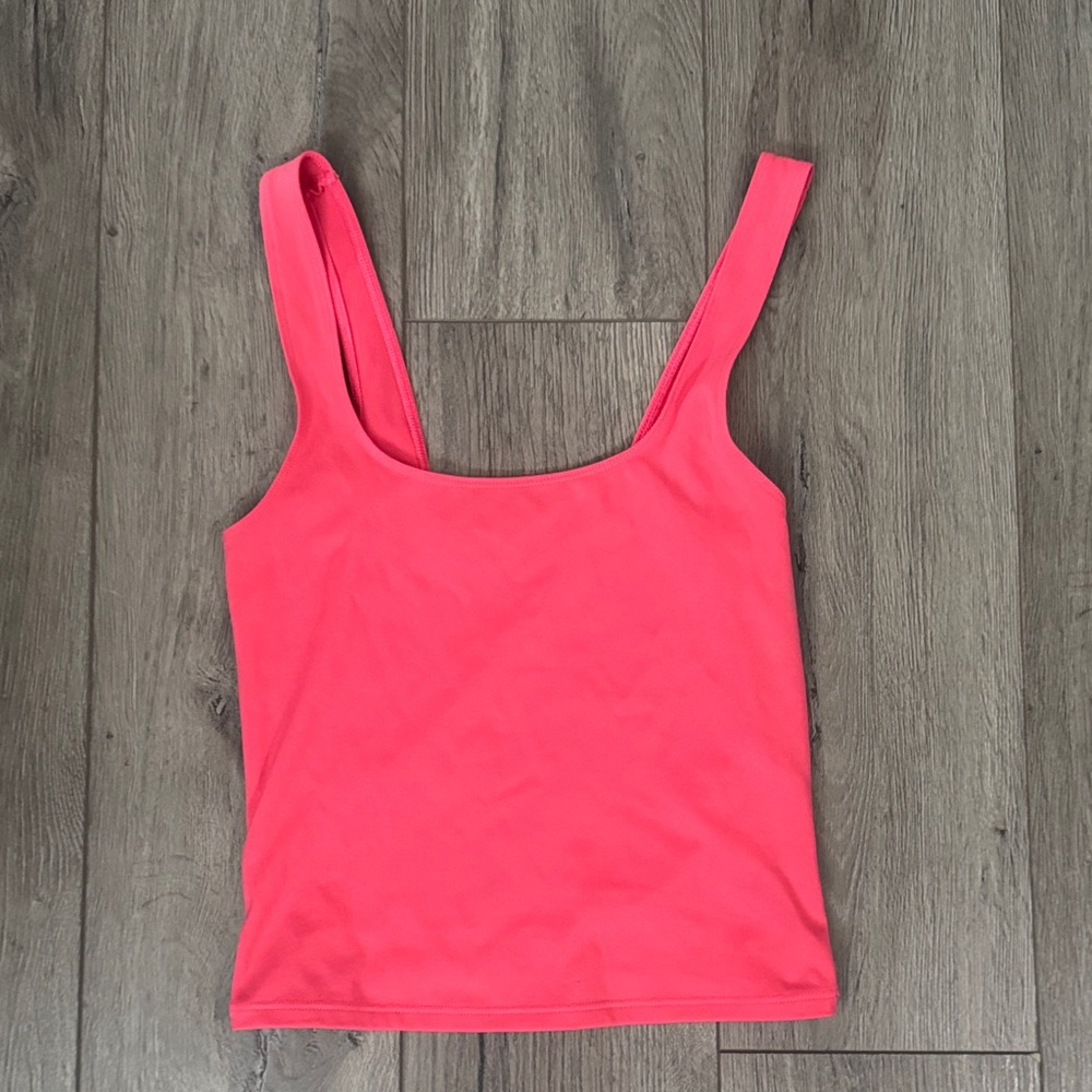 ALO Yoga Candy red Scoop Tank